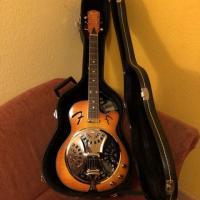 Fender FR 50CE resonator avec pickups