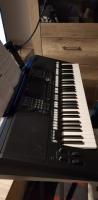 Yamaha PSR-S975